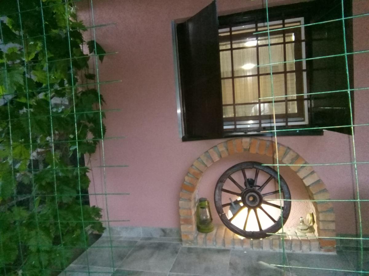 סוקו בניה Apartman Mika מראה חיצוני תמונה
